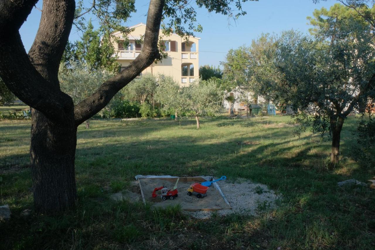 Apartmani Bosiljka Nin Kültér fotó
