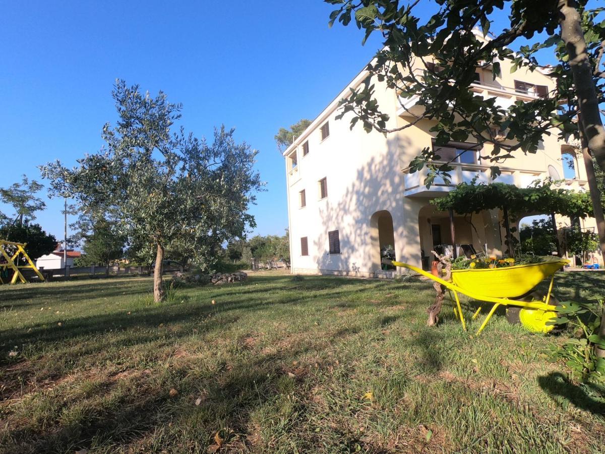 Apartmani Bosiljka Nin Kültér fotó