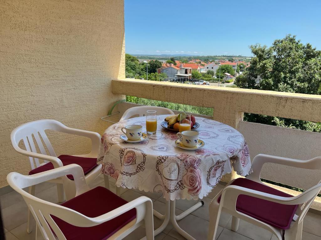 Apartmani Bosiljka Nin Kültér fotó